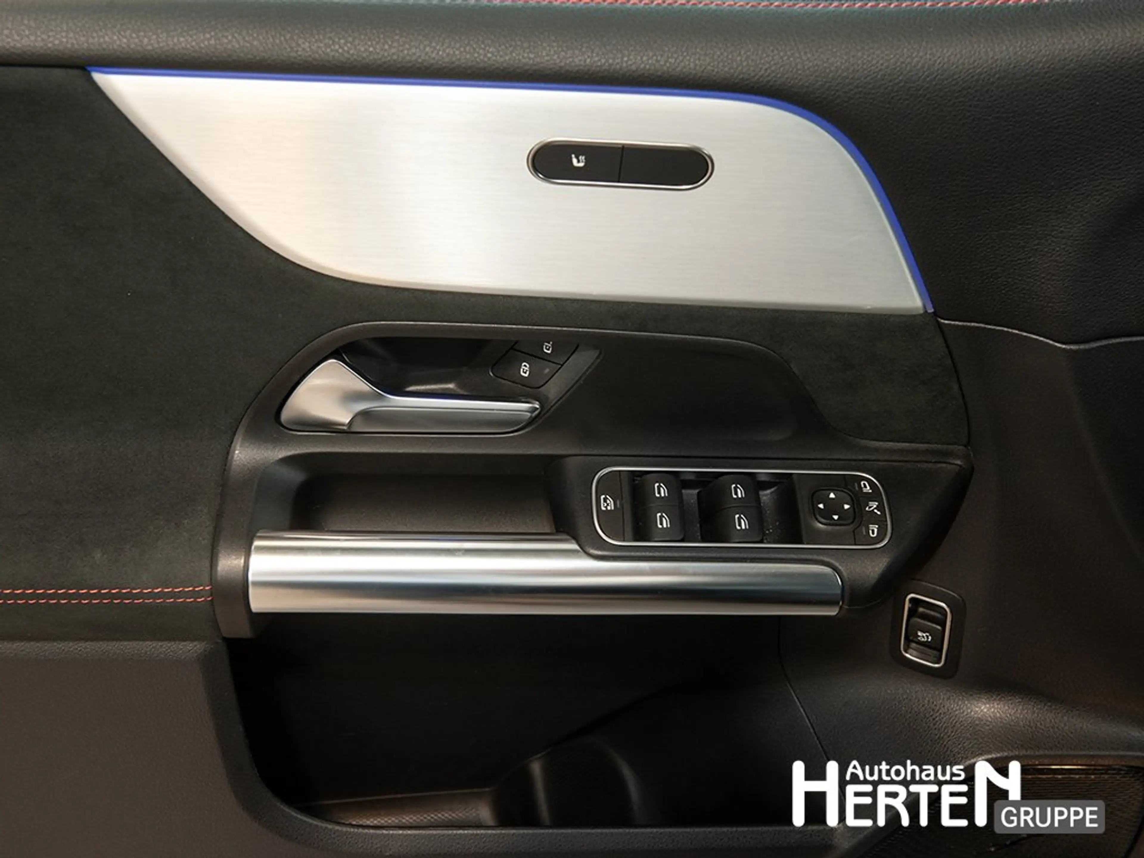 Mercedes-Benz B 250 AMG+NIGHT+PANO+AHK+MULTIBEAM+DISTRONIC — photo 9