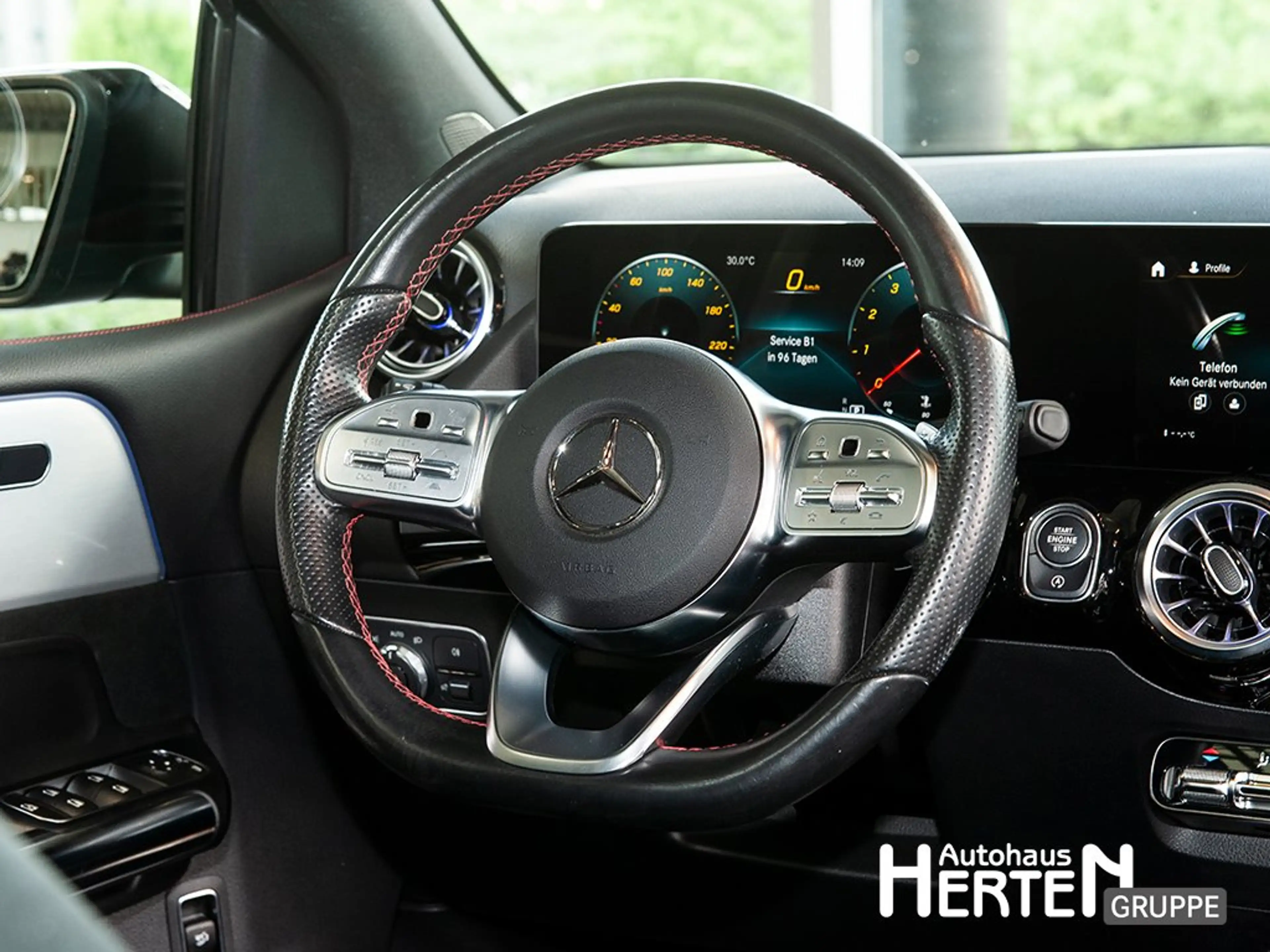 Mercedes-Benz B 250 AMG+NIGHT+PANO+AHK+MULTIBEAM+DISTRONIC — photo 7