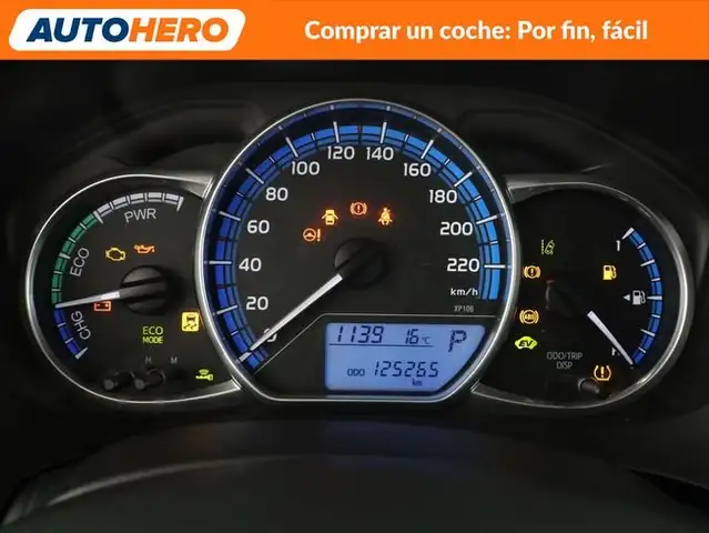 Toyota Yaris view 24