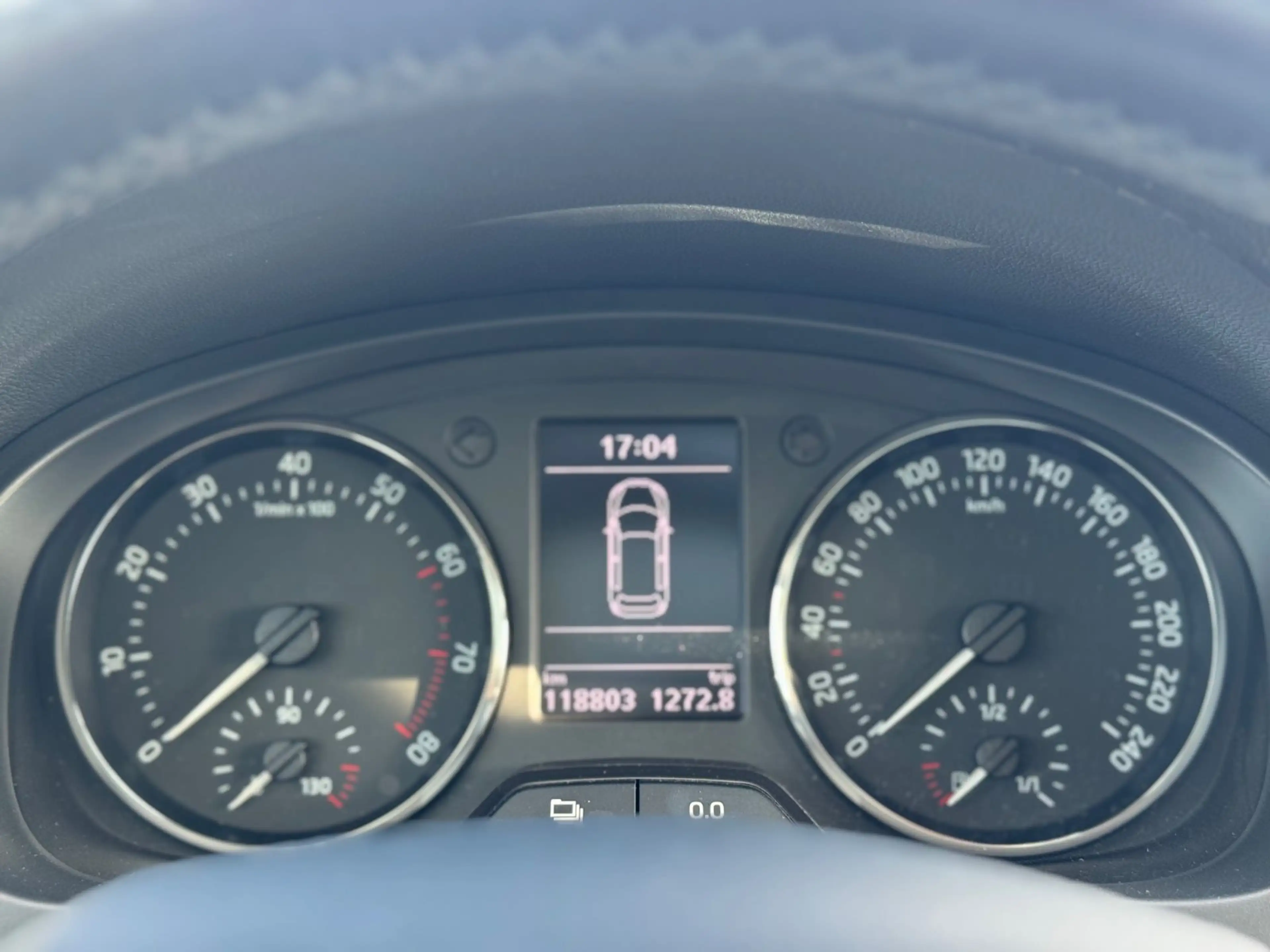 Skoda Rapid/Spaceback Spaceback Style+ 1.HAND-XENON-TEMPOMAT — photo 15