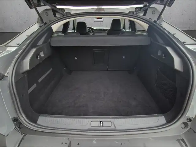 Peugeot 408 view 7