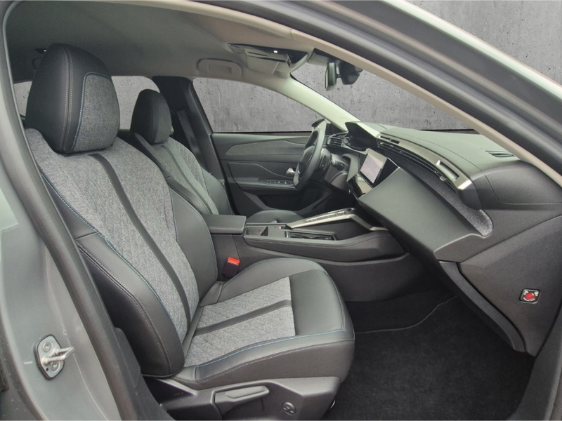 Peugeot 408 PT 130 Allure EAT8 Navi lED ACC Memory Sitze Apple — photo 13