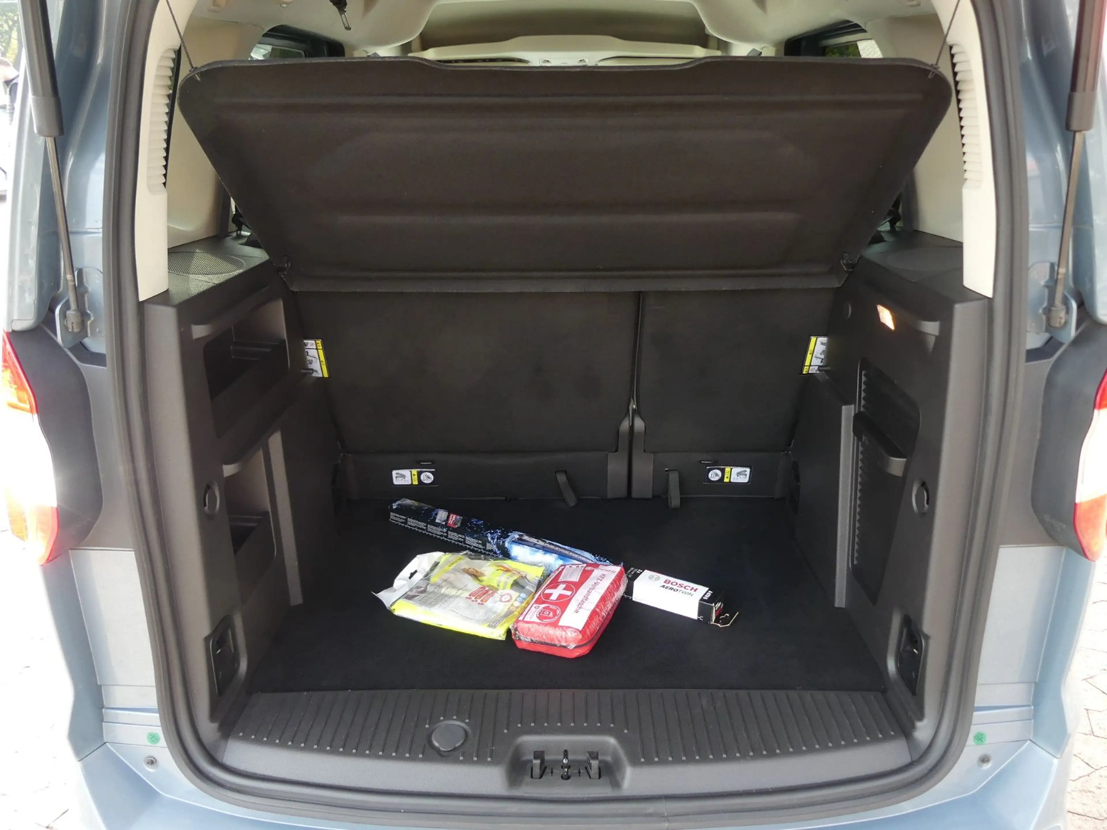 Ford Tourneo Courier Titanium Navi*SHZ*Klima*ab 199€ — photo 28
