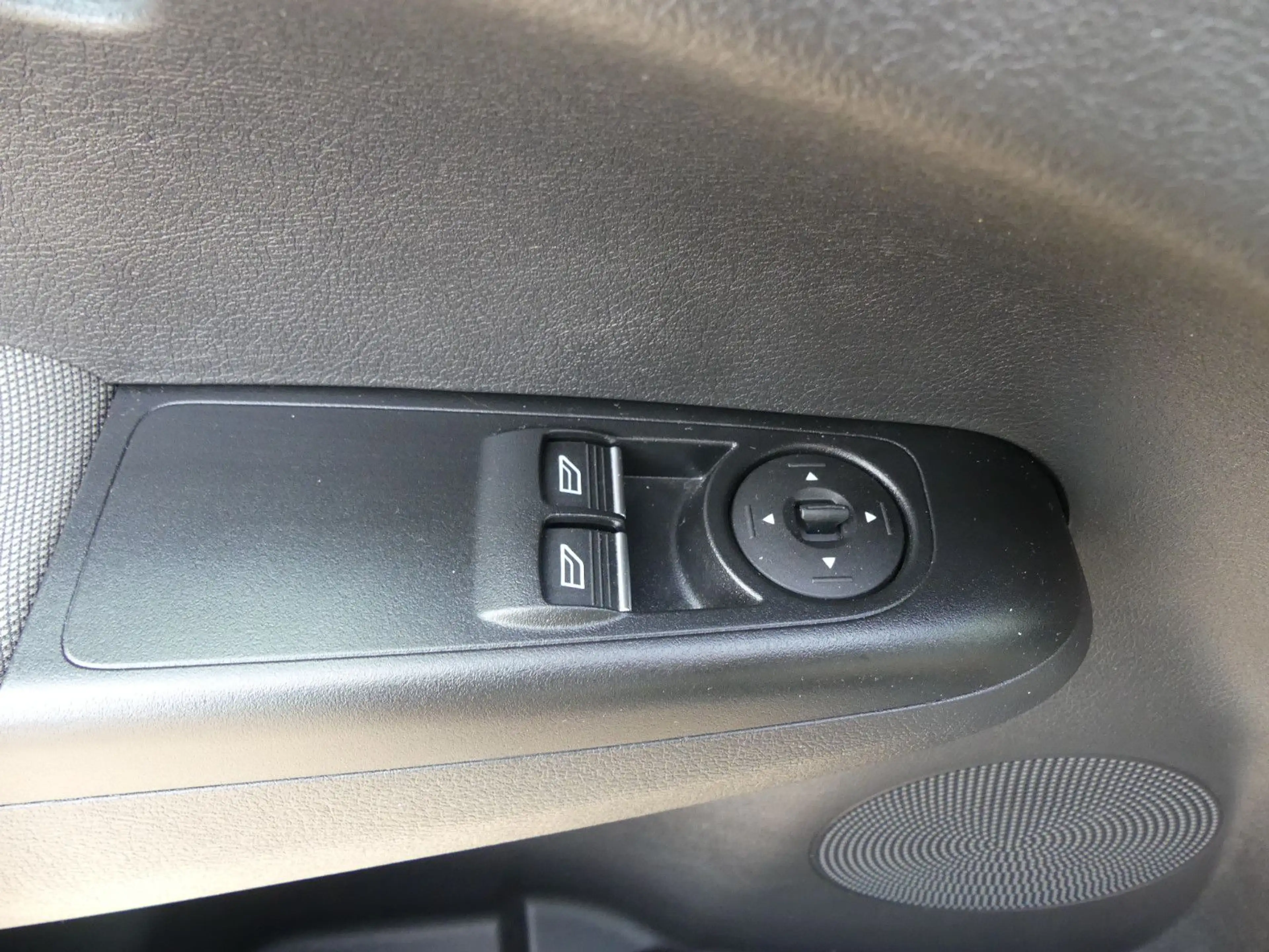 Ford Tourneo Courier Titanium Navi*SHZ*Klima*ab 199€ — photo 23