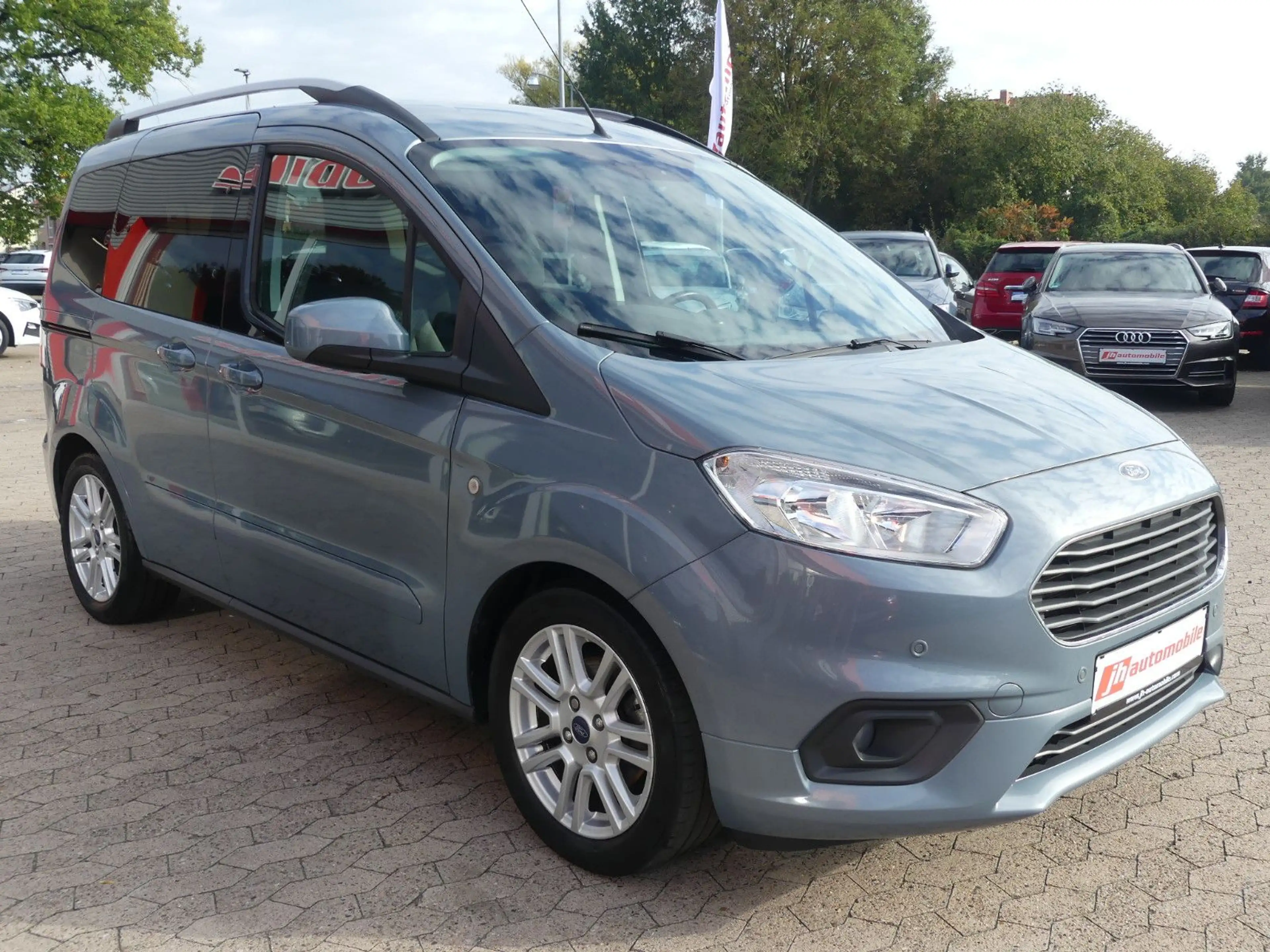 Ford Tourneo Courier Titanium Navi*SHZ*Klima*ab 199€ — photo 8