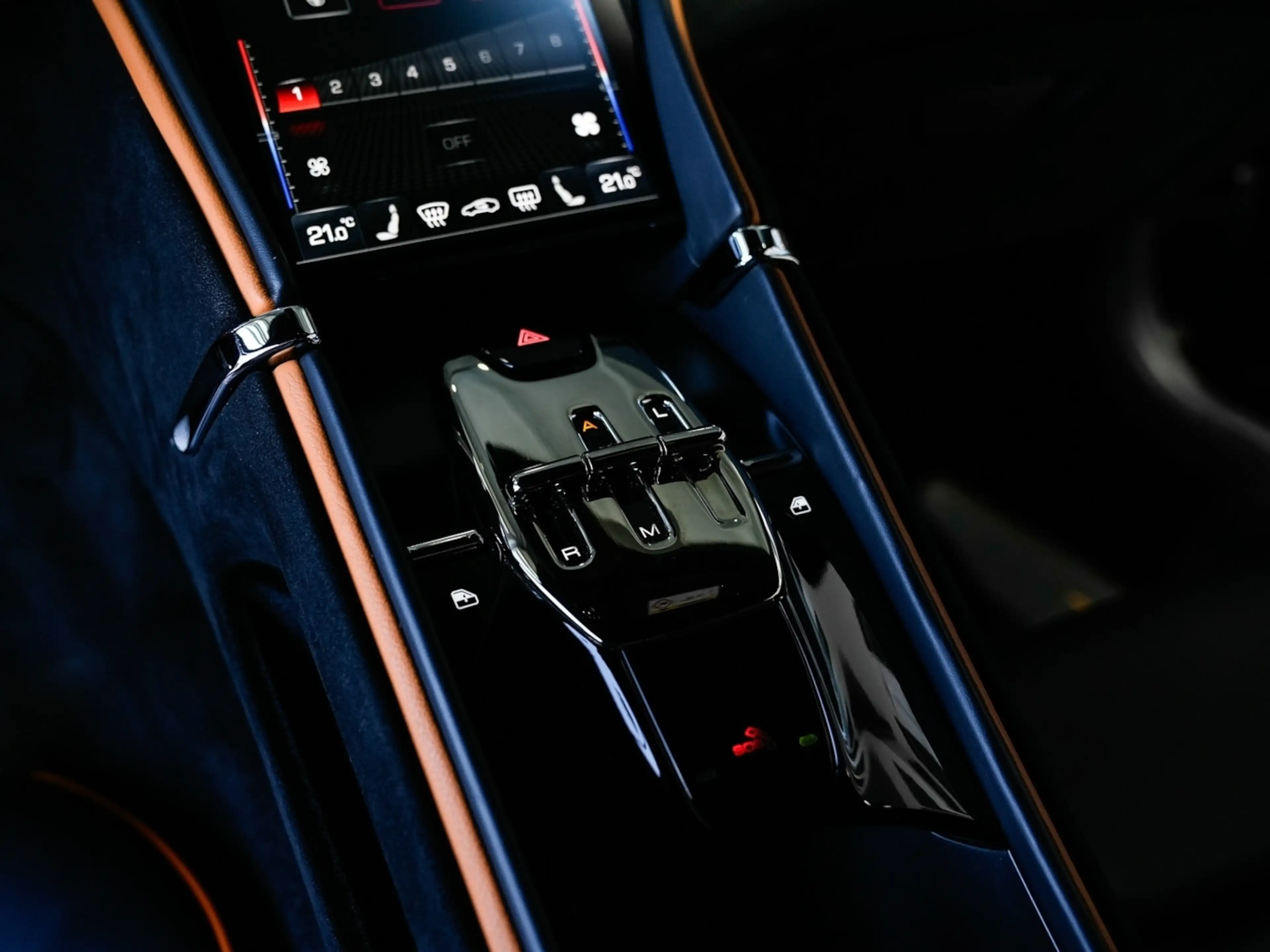 Ferrari Roma Coupe Tailor Carbon 20LM Belüftung ADAS — photo 14