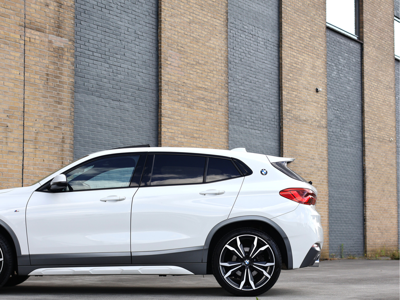 BMW X2 sDrive20i M Sport X Pano | HUD | 20" M | Trekhaak — photo 9
