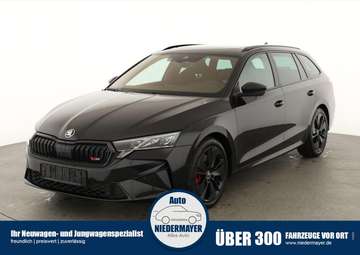 Combi RS 2.0 TSI DSG, AreaView, Pano, AHK, Navi, M