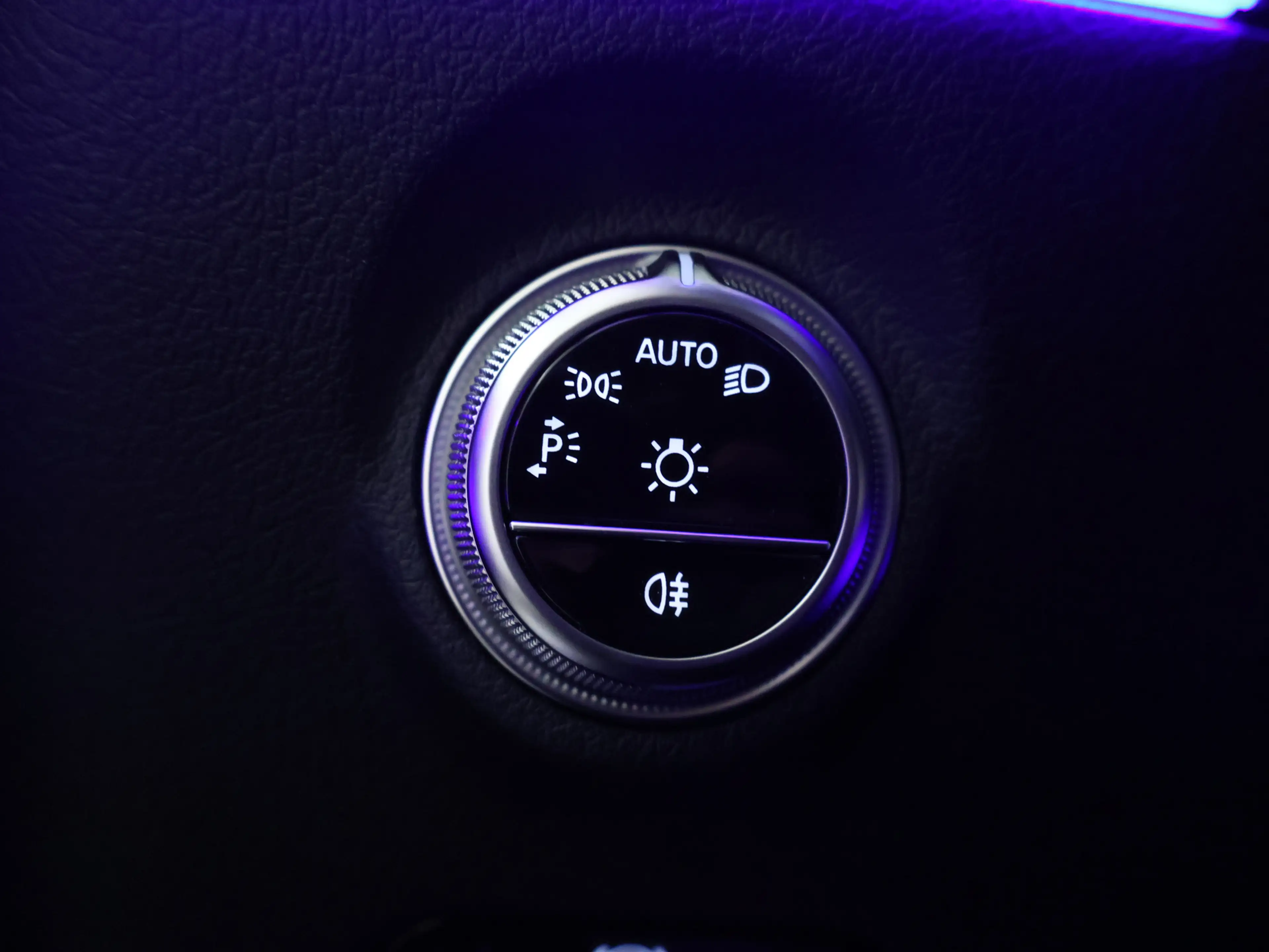 Mercedes-Benz C 300 Estate e Business Solution AMG | Premium Plus | Tr — photo 9