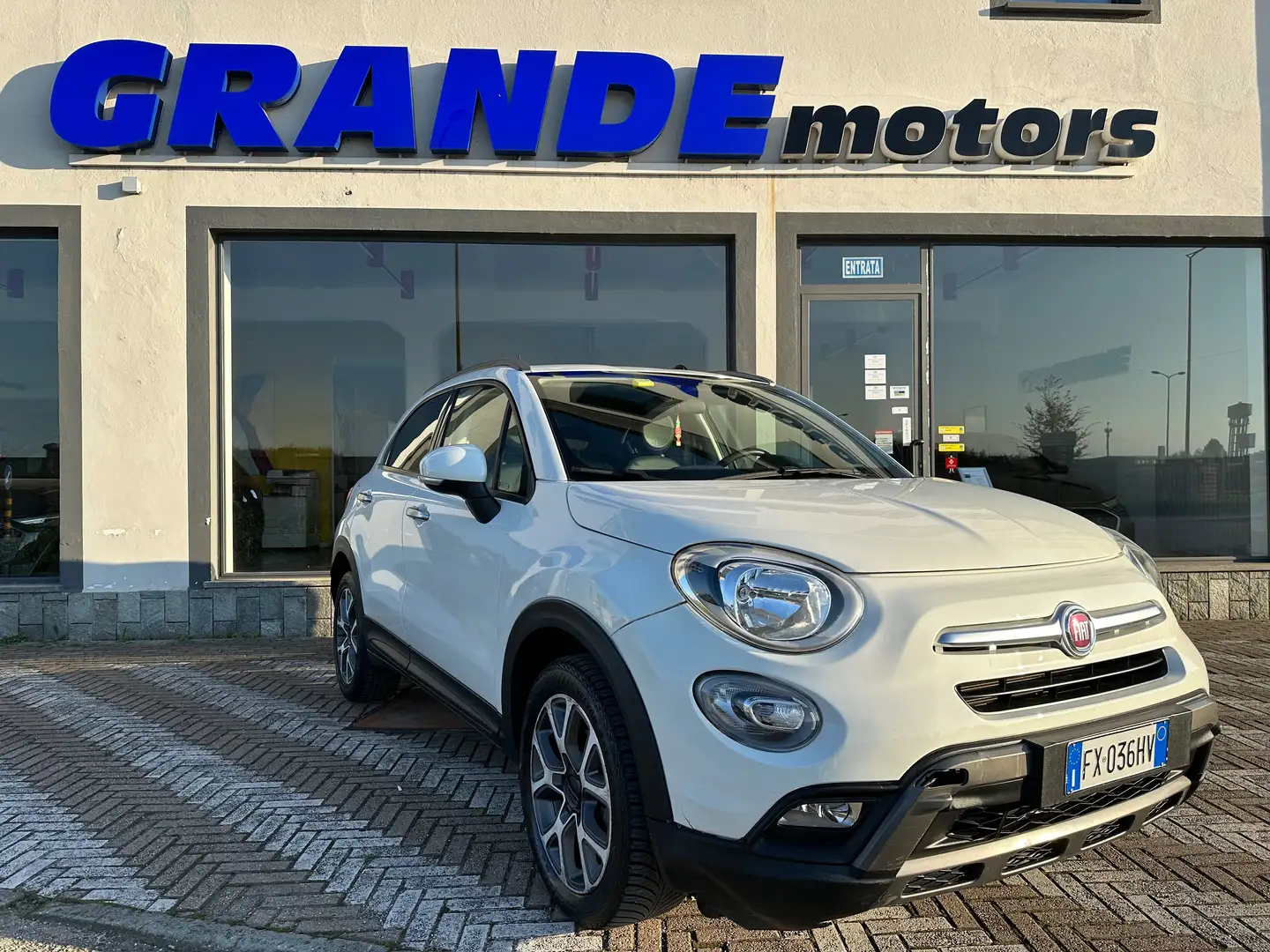 Fiat 500X 500 X 2015 1.3 mjt Lounge 4x2 95cv my18 Wit - 1