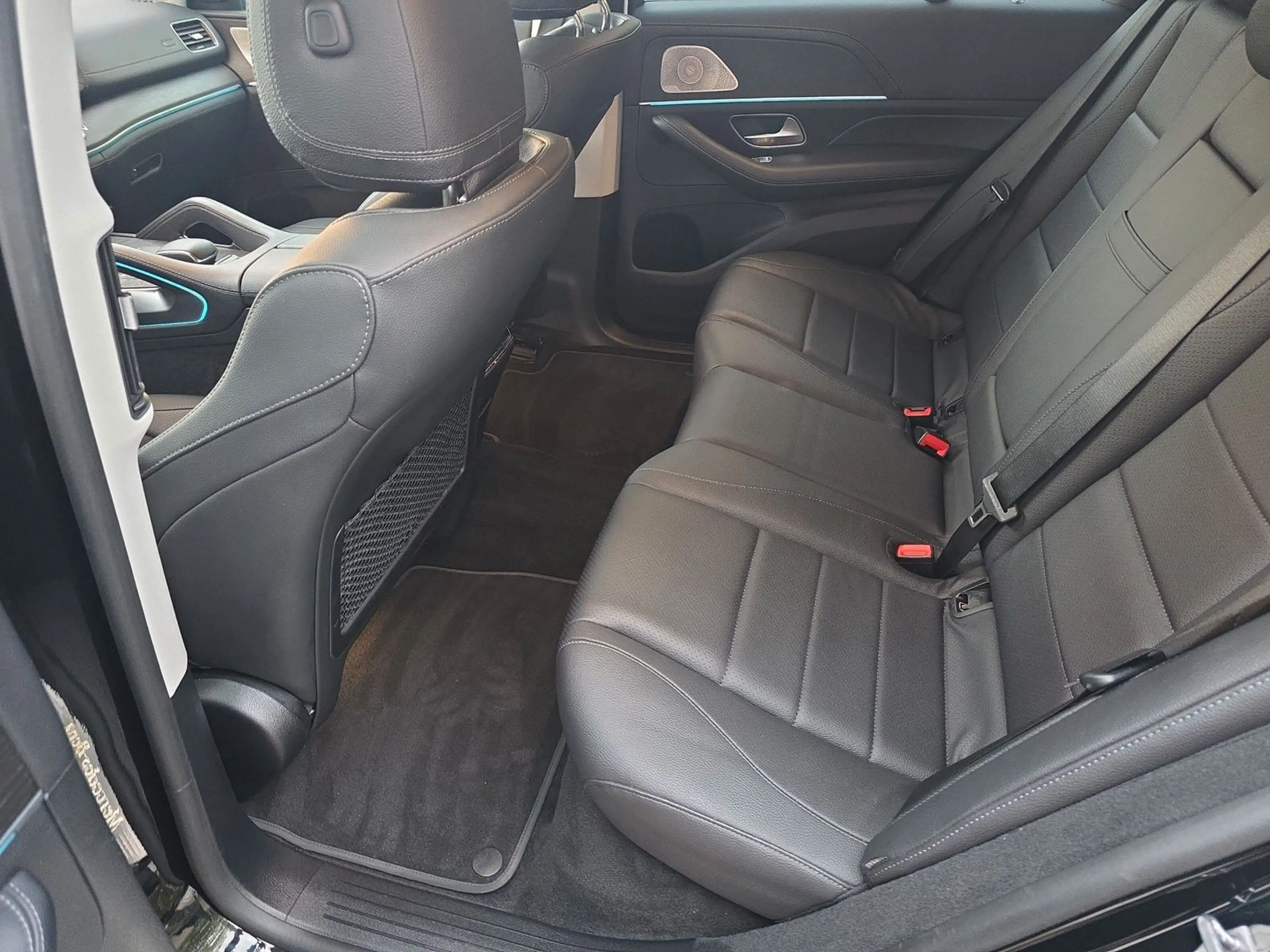 Mercedes-Benz GLE 350 de 4Matic Burmester 360° Kamera Airmatic — photo 13