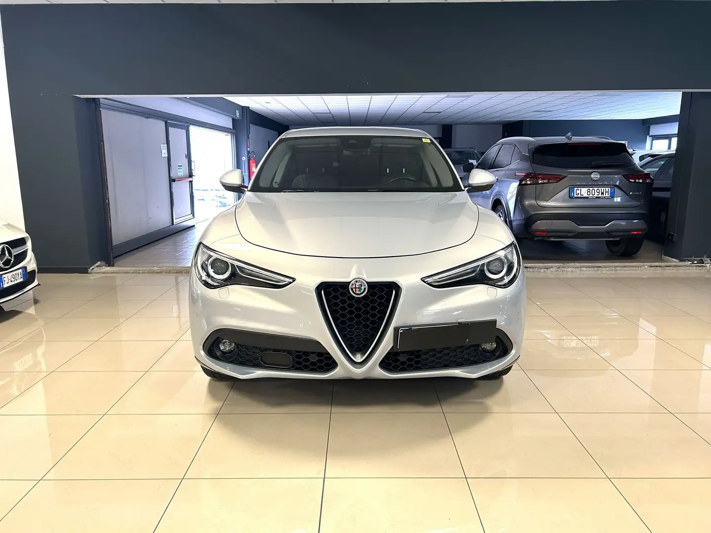 Alfa Romeo Stelvio Stelvio 2.2 Turbodiesel 210 CV AT8 Q4 Ti Grau - 2