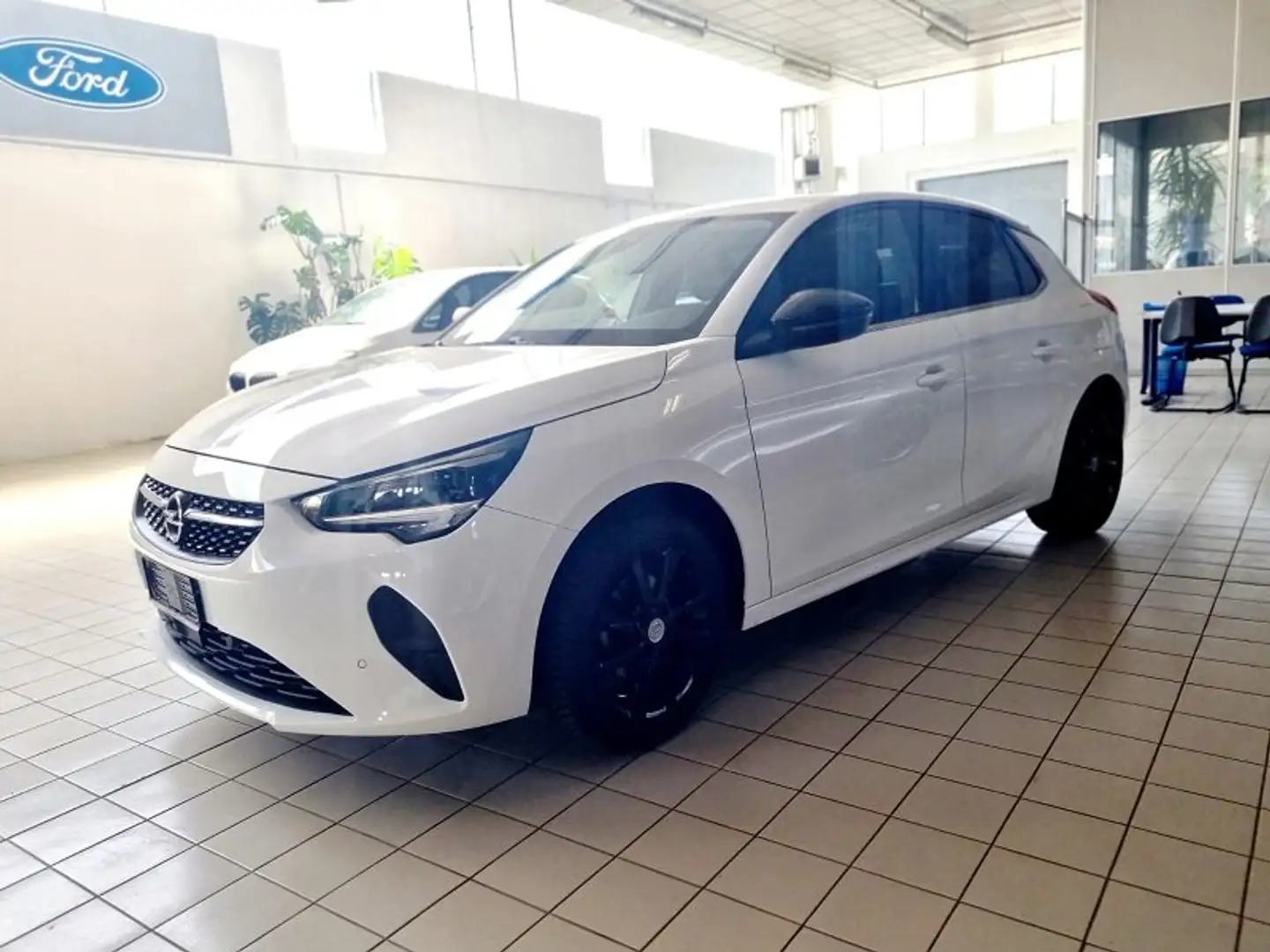 Opel Corsa 1.2 Elegance BLACK ED NAV+RETROCAMERA  NEOP. Blanco - 2
