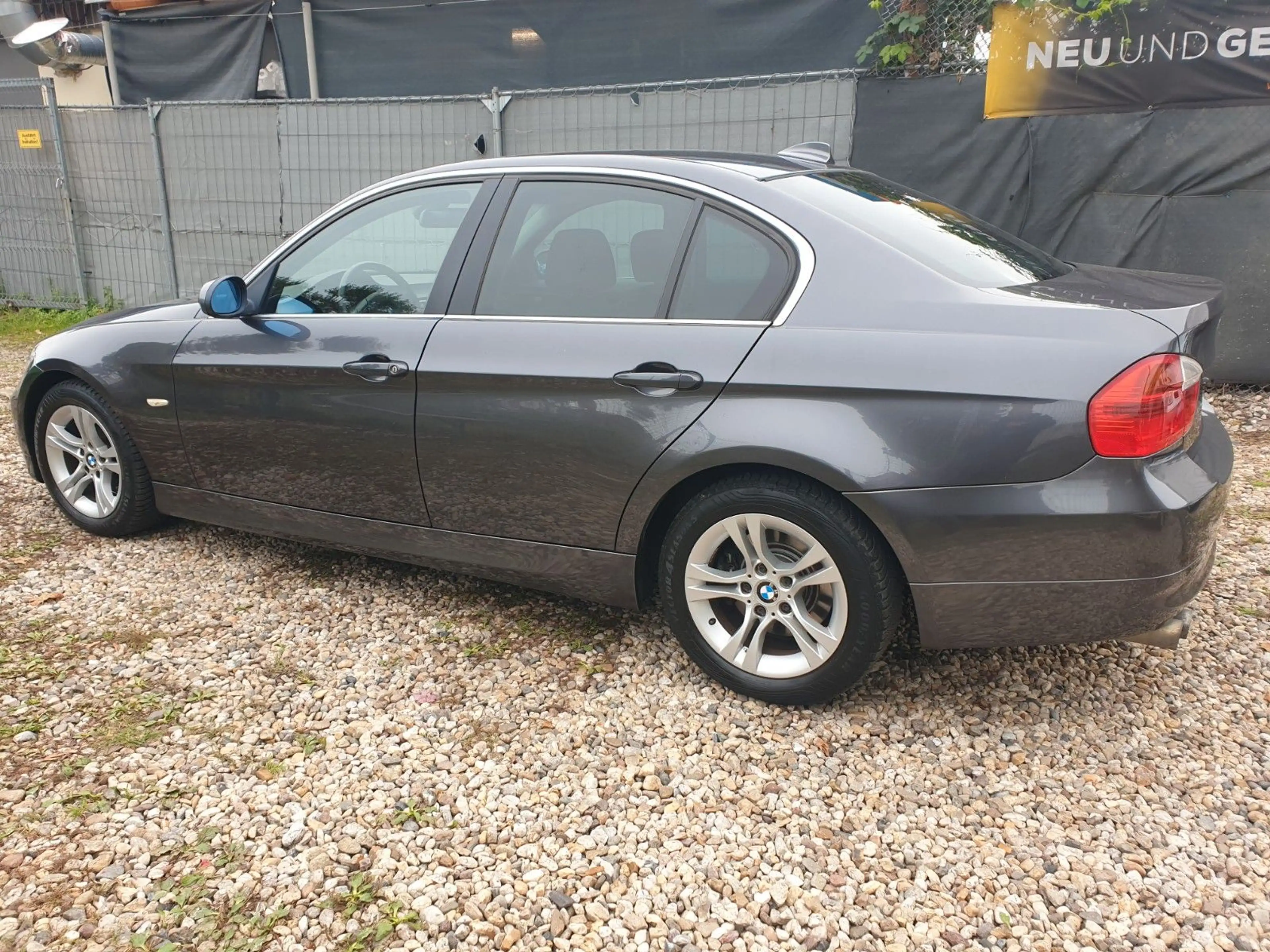 BMW 325 i Limousine Automatik TÜV-Neu 2-Hand — photo 7