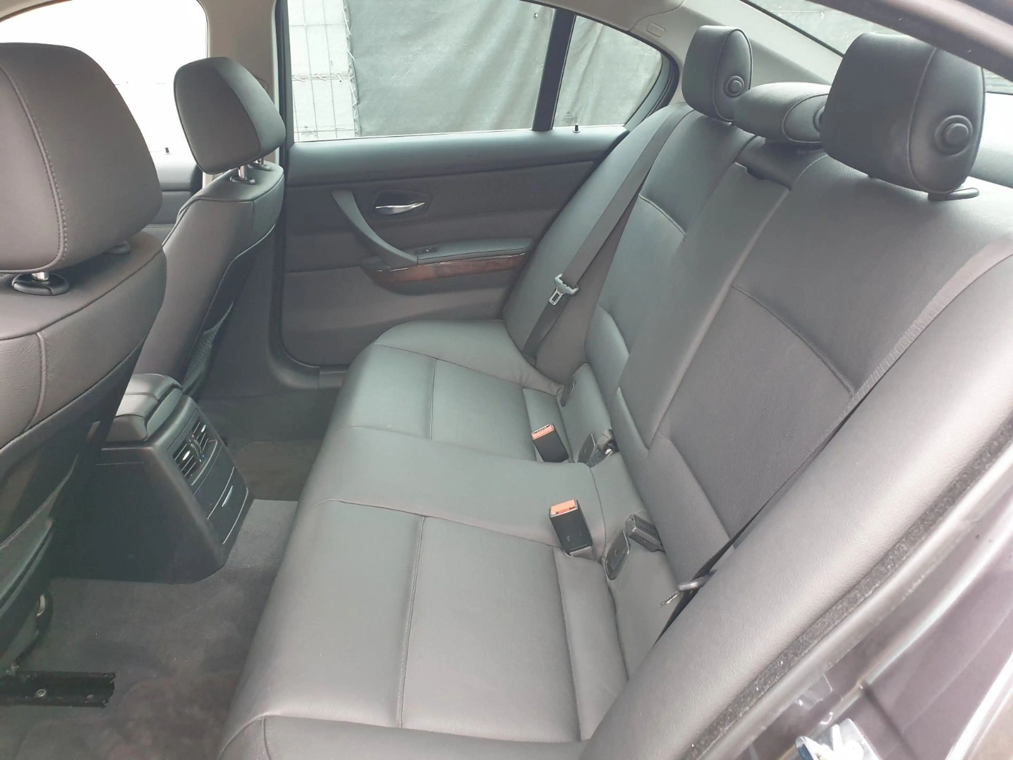 BMW 325 i Limousine Automatik TÜV-Neu 2-Hand — photo 13