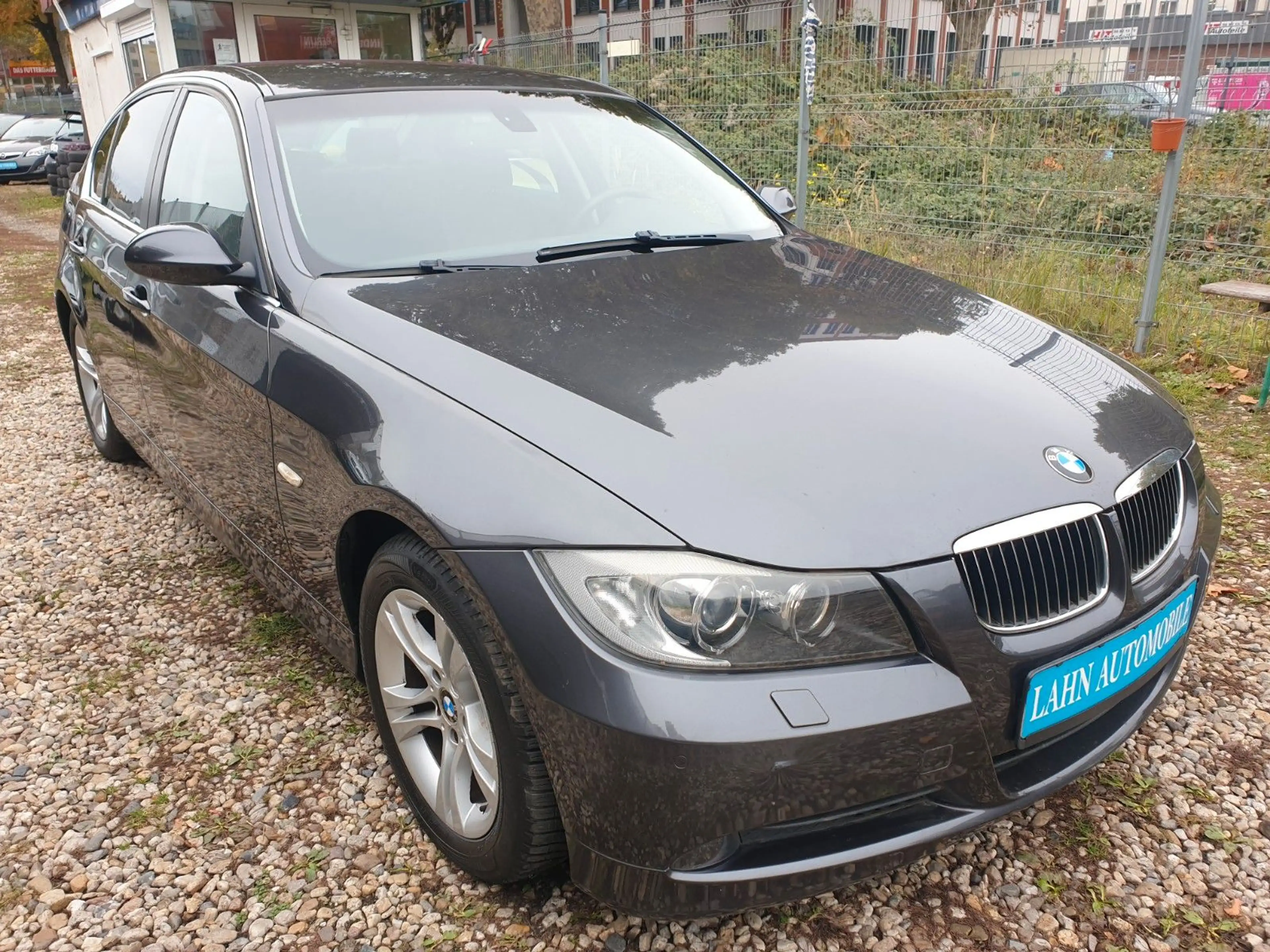 BMW 325 i Limousine Automatik TÜV-Neu 2-Hand