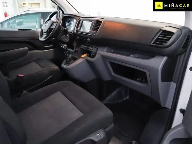 Opel Vivaro view 22