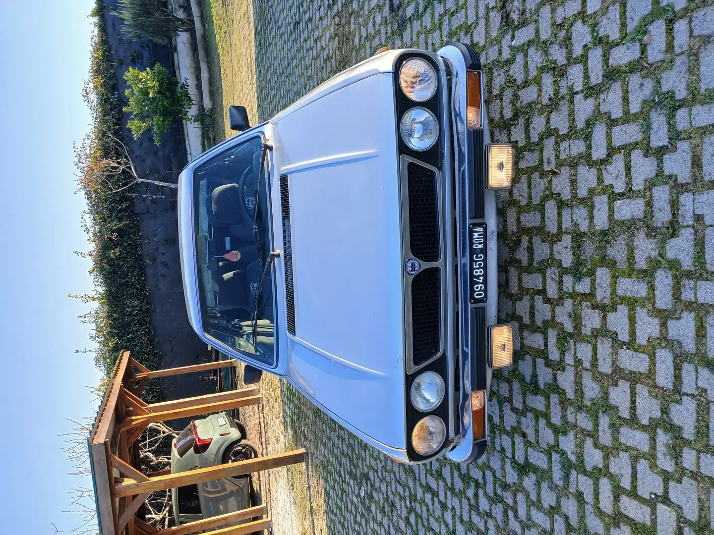 Lancia Beta Coupe 1.3 permuto con vespa - 1