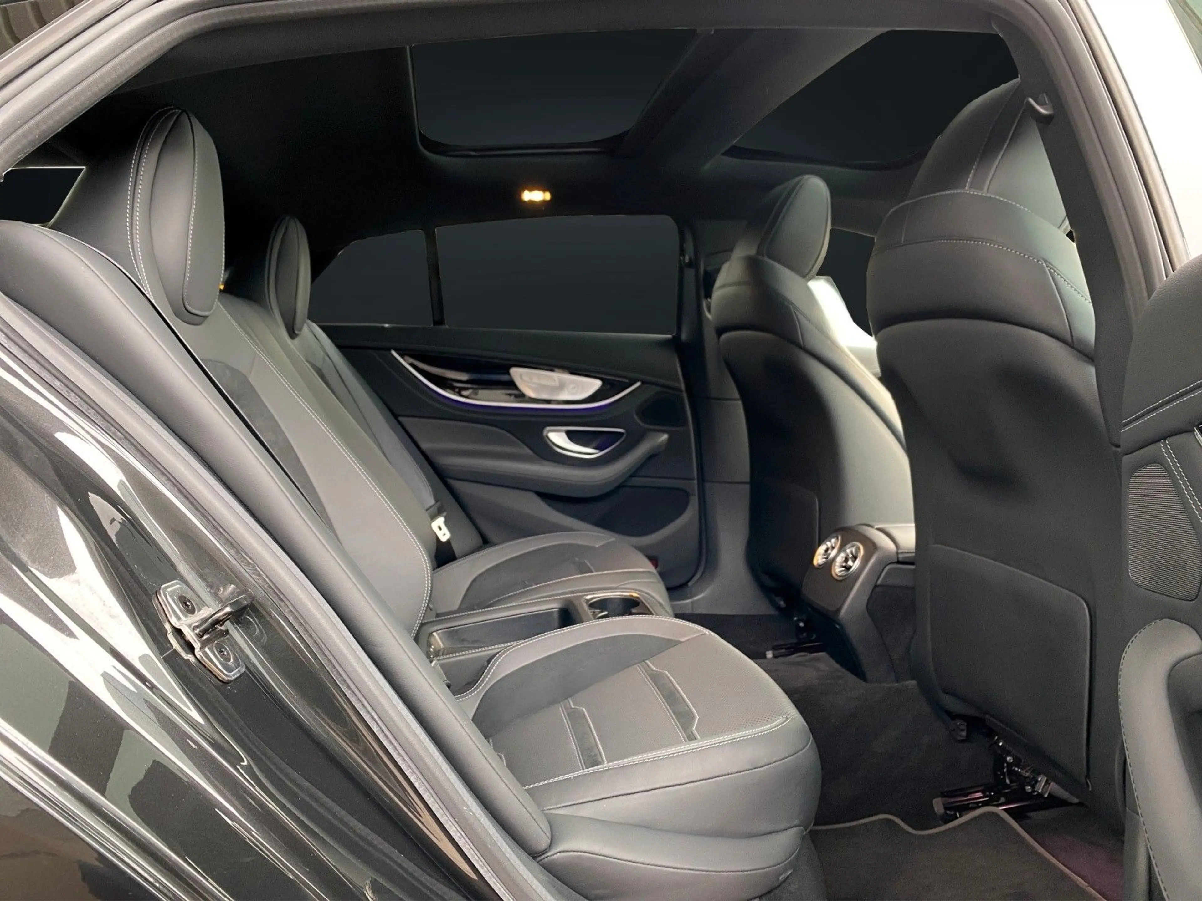 Mercedes-Benz AMG GT 43 4MATIC+ NAVI-360°KAMERA-PANORAMA-ACC — photo 15