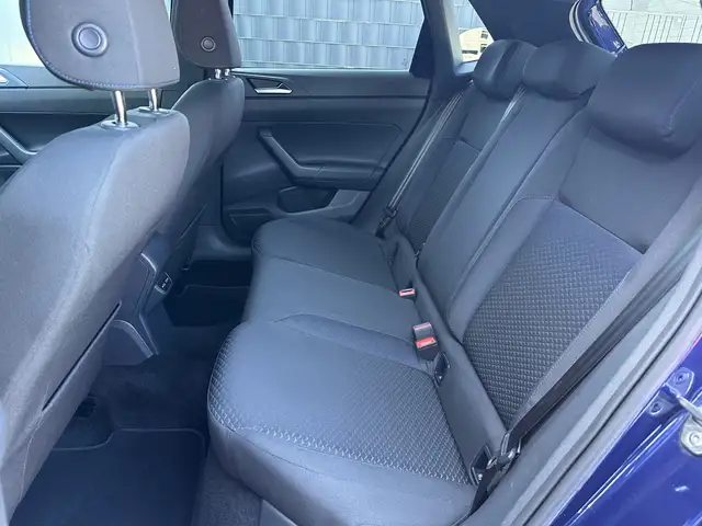 Volkswagen Polo view 11