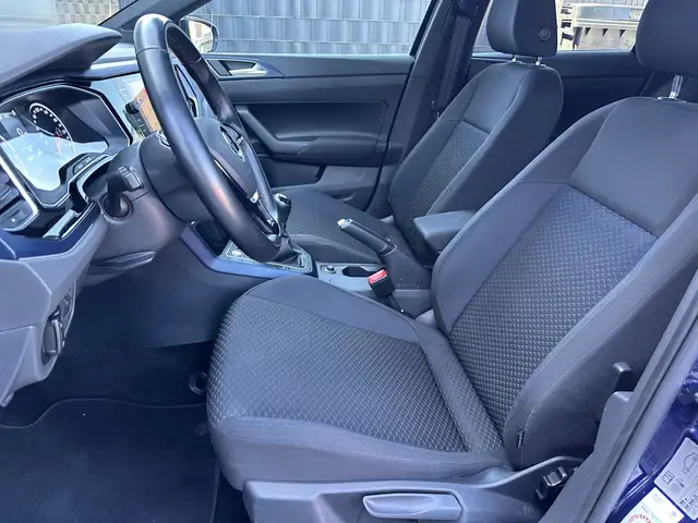 Volkswagen Polo view 10