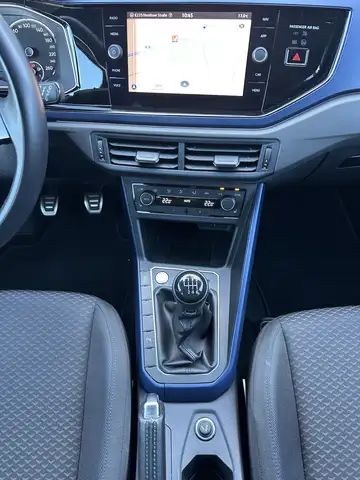 Volkswagen Polo view 13