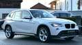 BMW X1 xDrive 18d X Line *KEYLESS*BI-XENON*NAVI*18'' Weiß - thumbnail 2