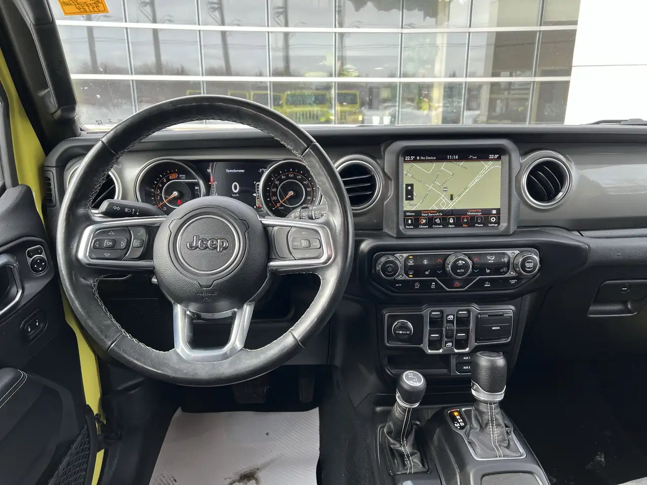 Jeep Wrangler снимка Jeep Wrangler