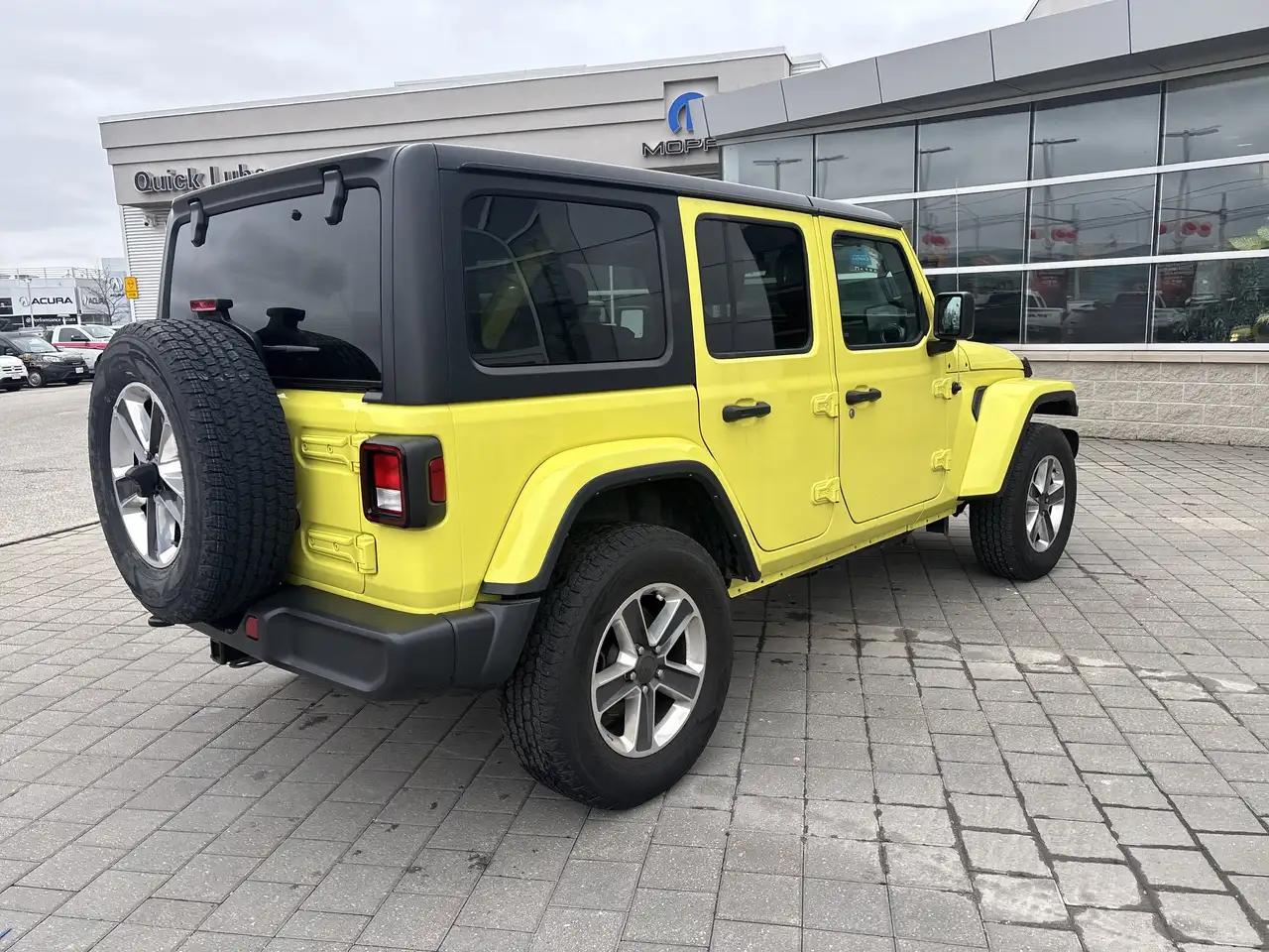Jeep Wrangler снимка Jeep Wrangler