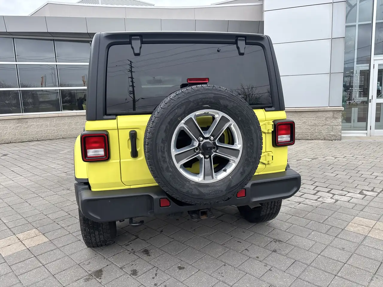 Jeep Wrangler снимка Jeep Wrangler
