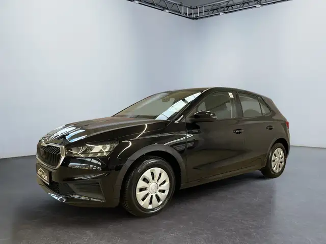 Skoda Fabia view 2