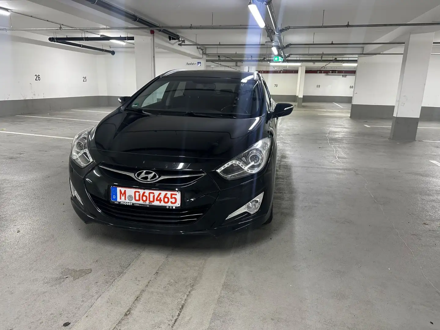 Hyundai i40 cw FIFA World Cup Edition Schwarz - 2
