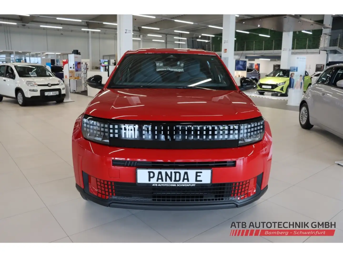 Fiat Grande Panda EV (RED) 44 kWh Apple CarPlay DAB digitales Cockpi Rot - 2