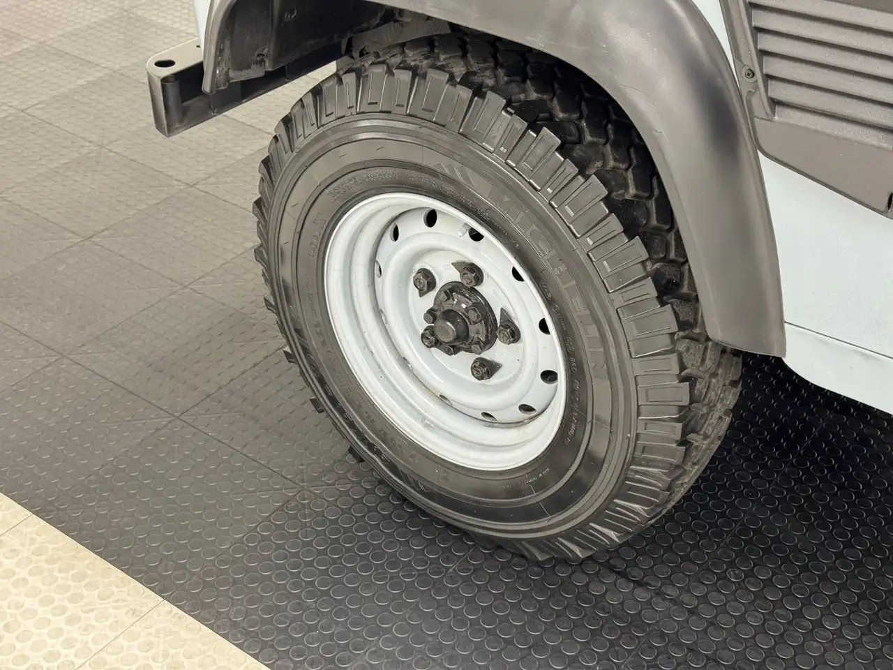 Land Rover Defender 110, foto 12