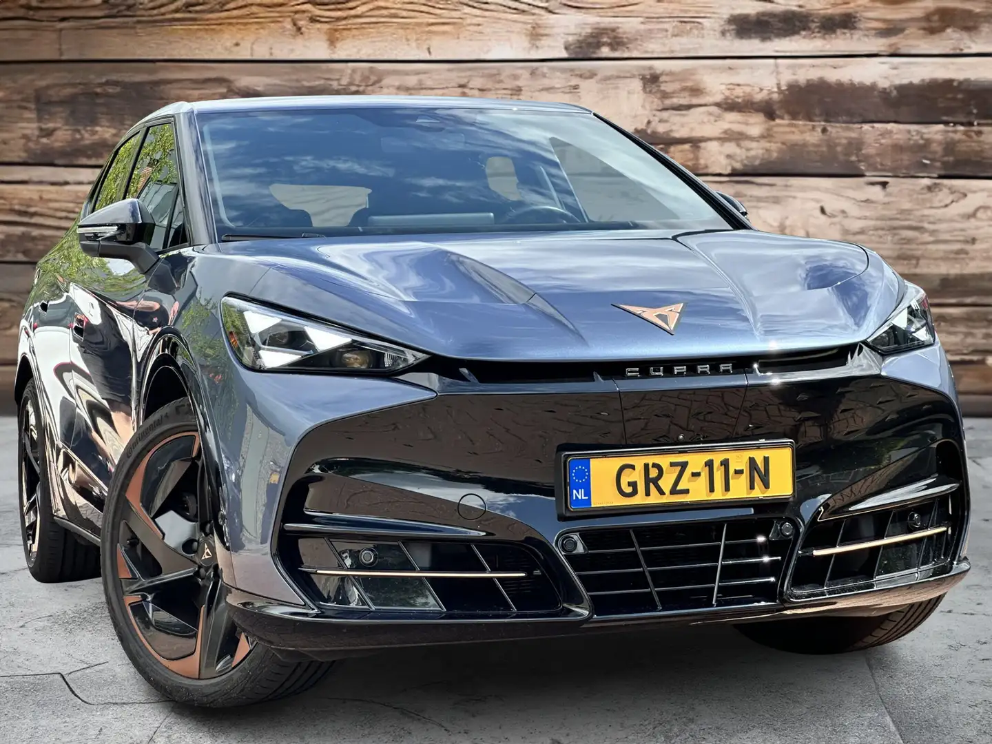 CUPRA Tavascan VZ Adrenaline 82 kWh | 340PK | AWD | Full Options! Blauw - 2