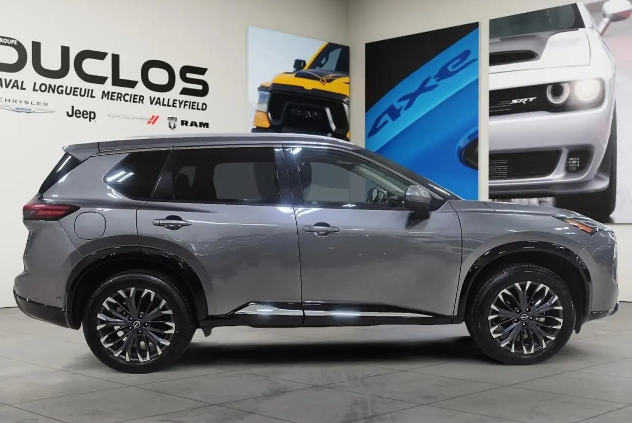 Nissan Rogue снимка Nissan Rogue
