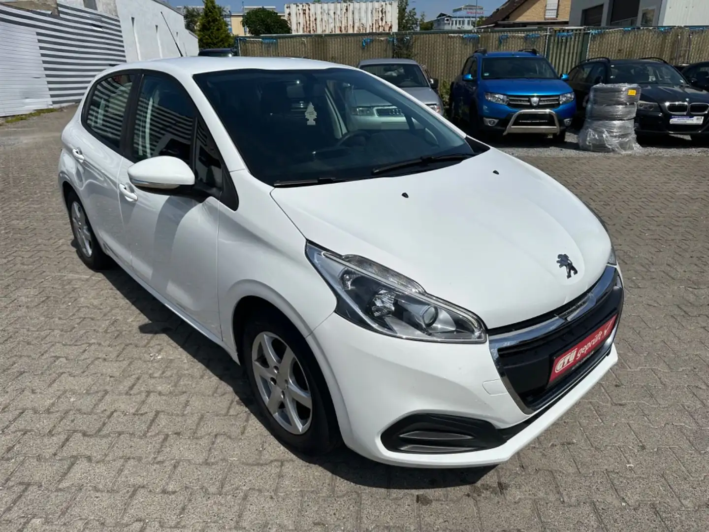 Peugeot 208 Active // 1 HAND // LED // EURO6 //TÜV NEU Blanc - 1