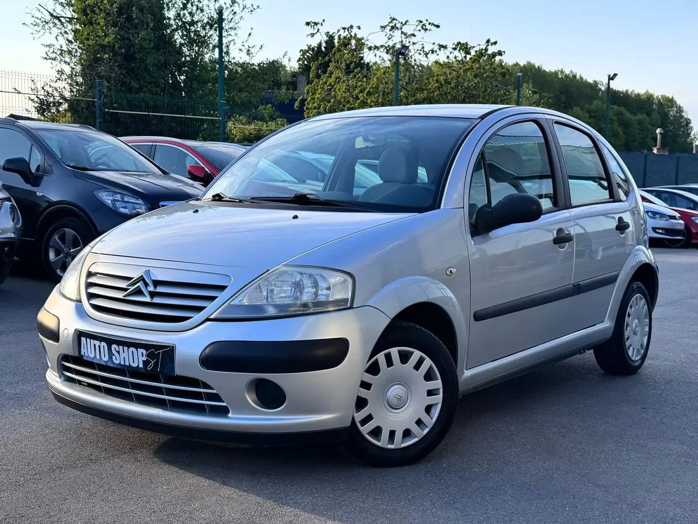Citroen C3 🟩1.1 ESSENCE 60CV / FAIBLE KILOMETRE Grigio - 2