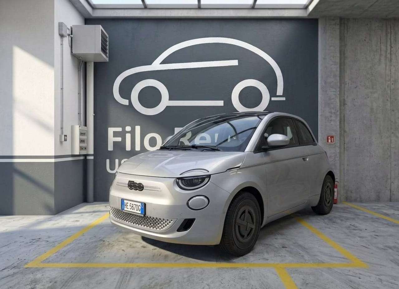 Fiat 500e 42 kWh  Giorgio Armani