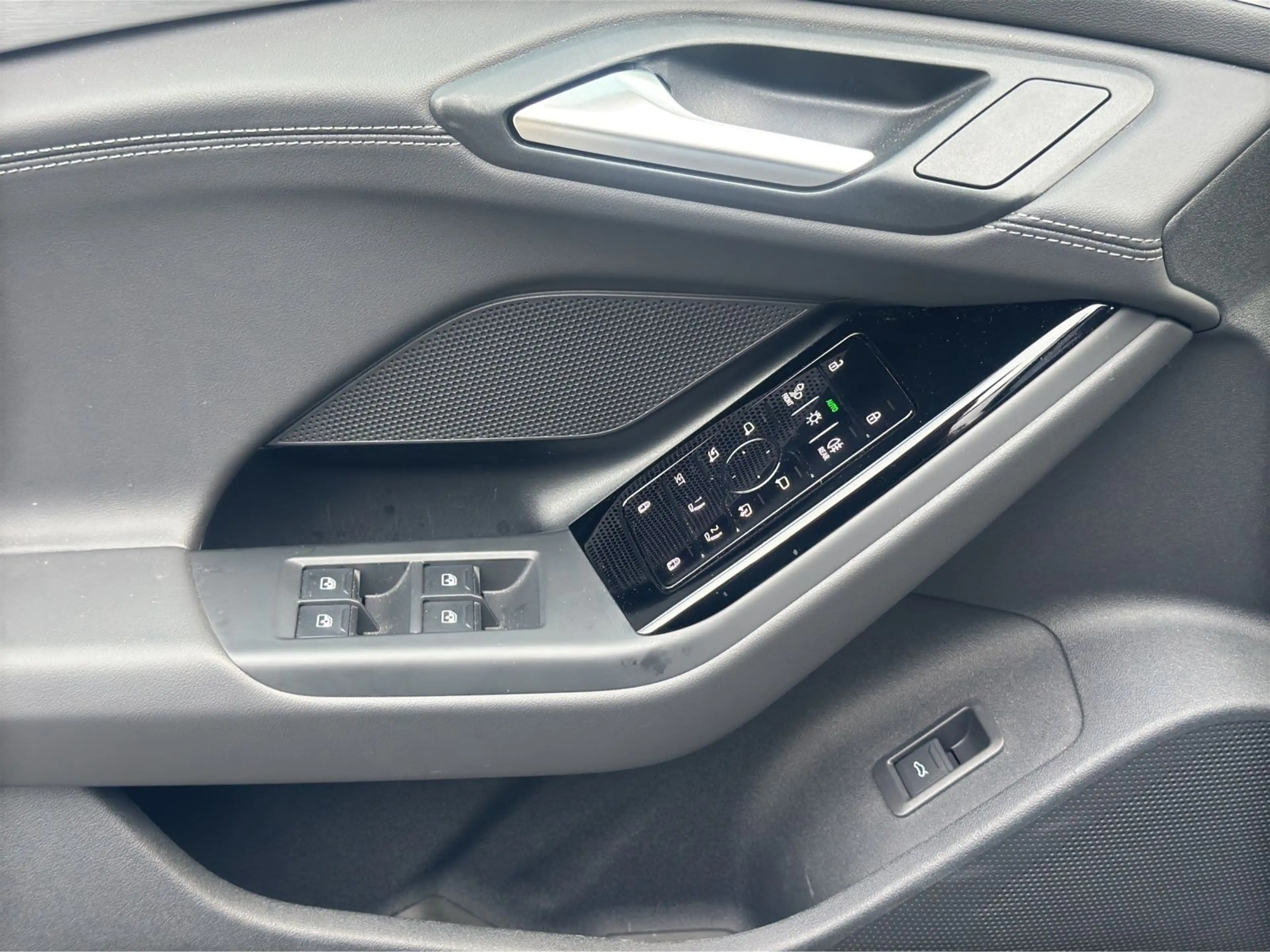 Audi A6 e-tron Q LM20 LEDER MATRIX ASSIST — photo 8