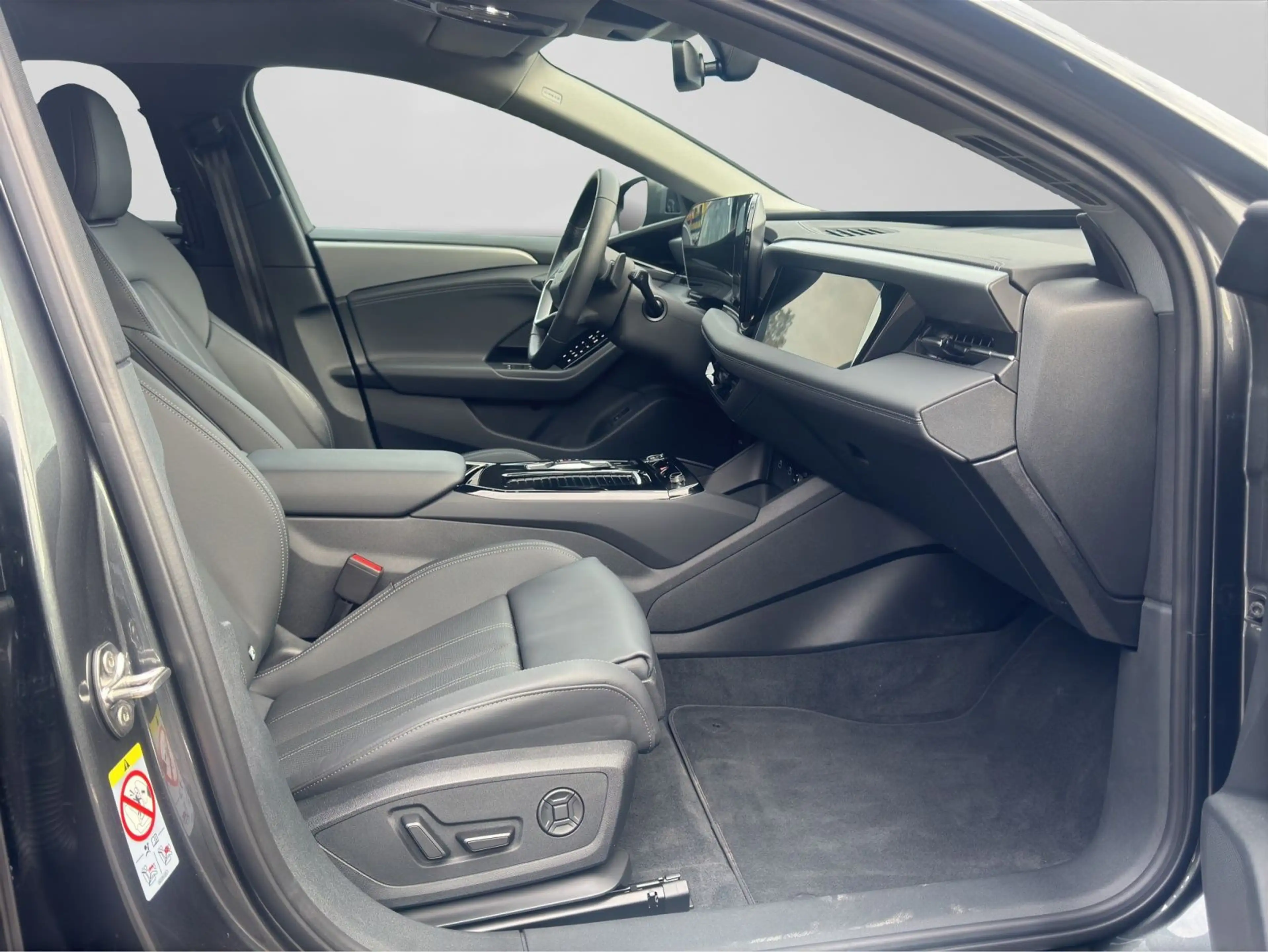 Audi A6 e-tron Q LM20 LEDER MATRIX ASSIST — photo 4