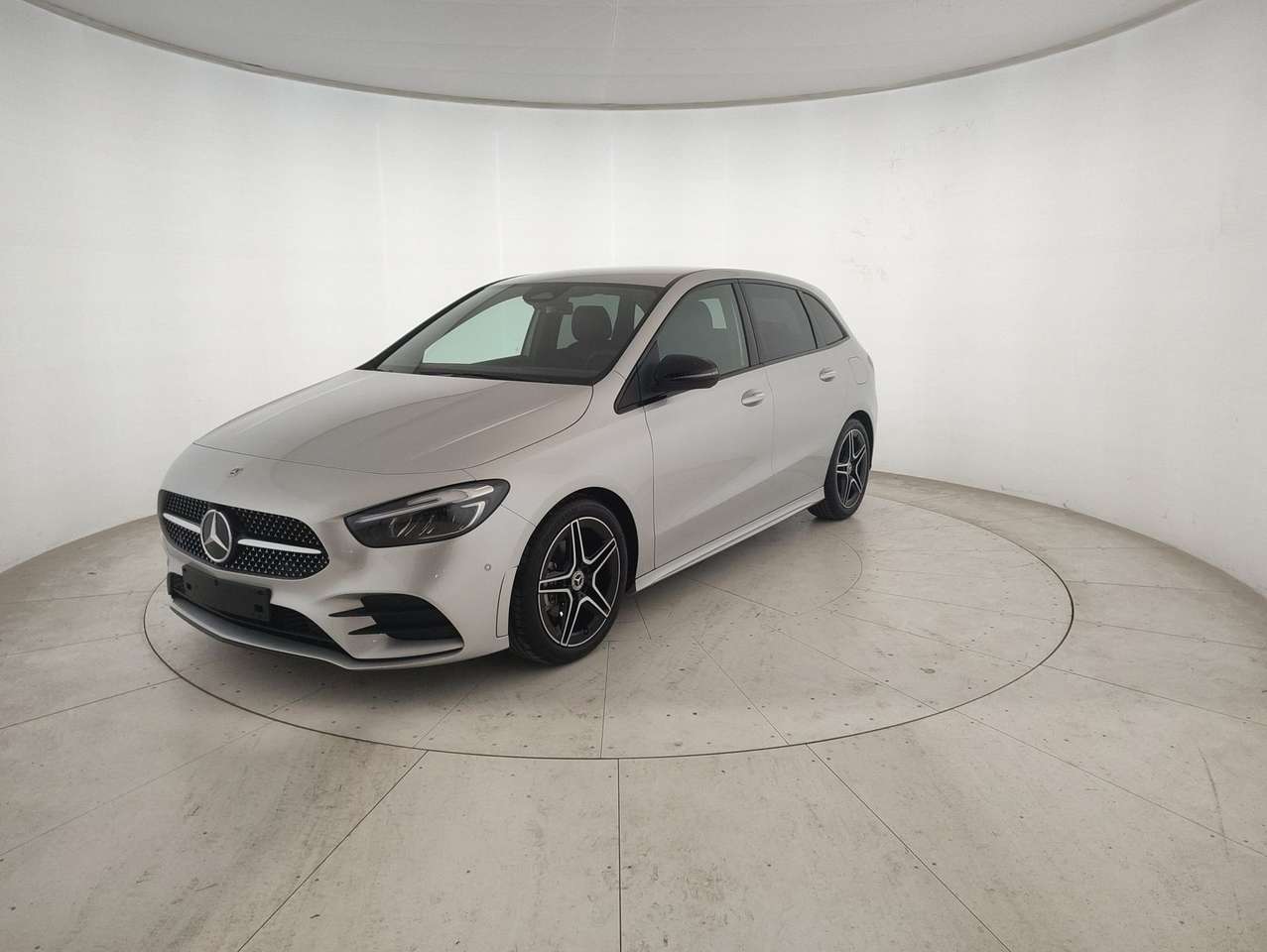 Mercedes-Benz B 180 B 180 d Automatic Premium AMG Line