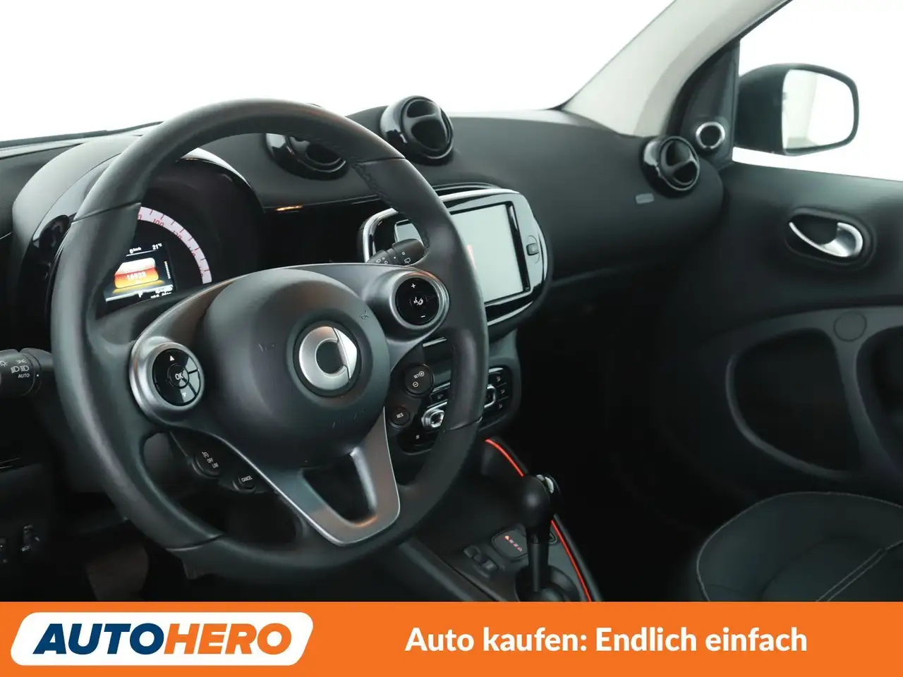 smart forTwo 2023 — фото 11