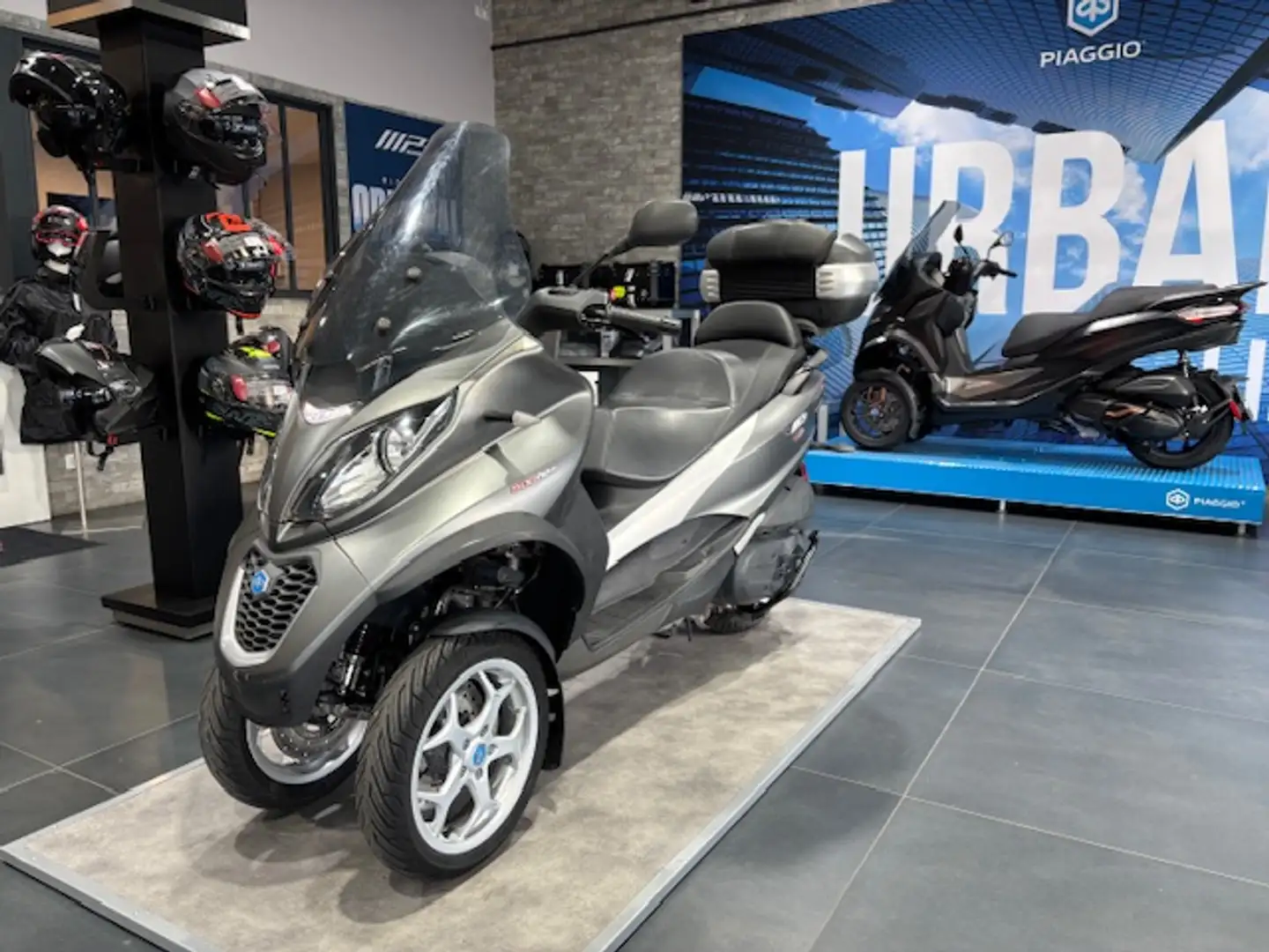 Piaggio MP3 500 Gris - 1