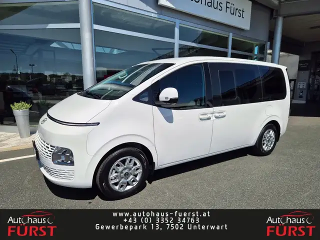 Hyundai STARIA Bus HEV Trend Line 1.6 T-GDi HEV m5ht1-P4