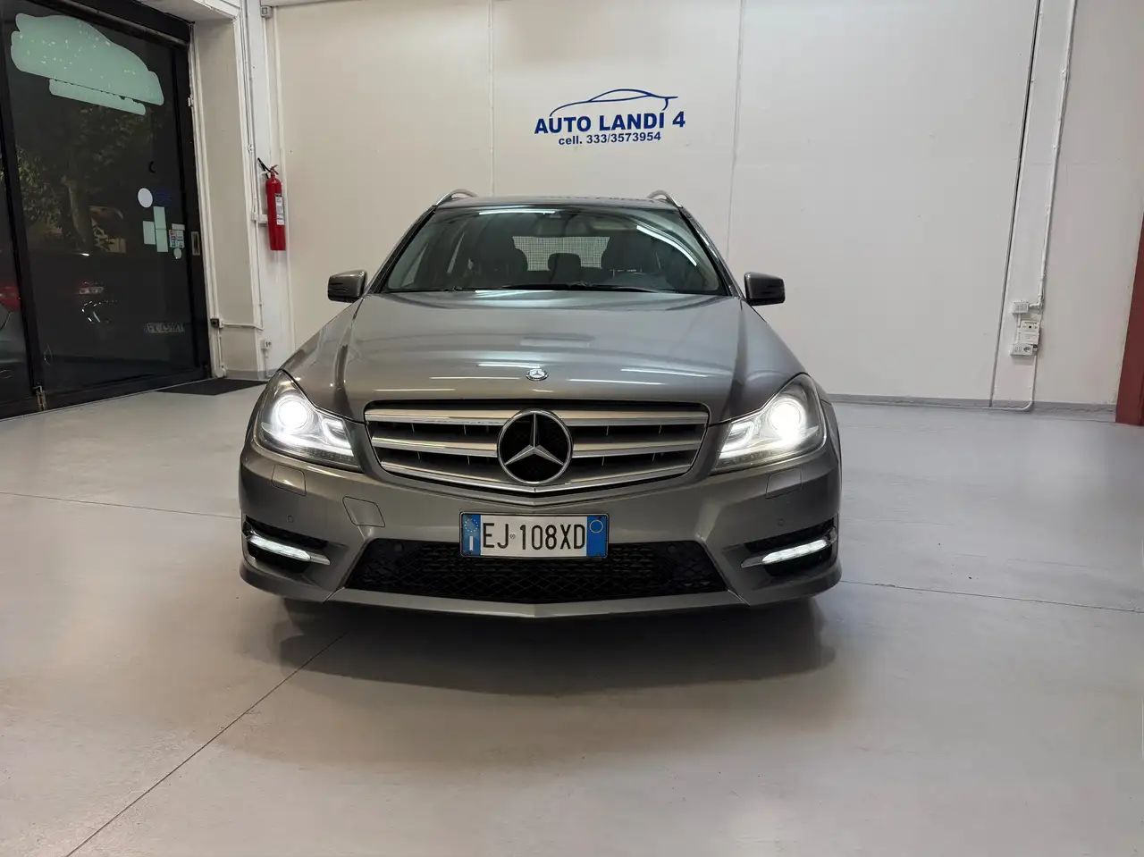 Mercedes-Benz C 220
