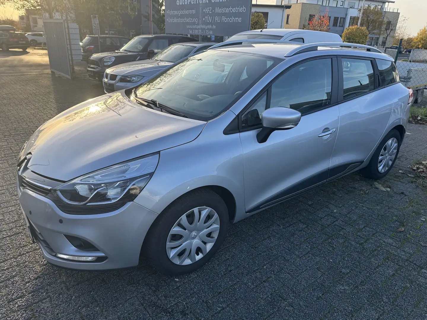 Renault Clio GT Bose Klima Navi ServNeu GARANTIE 7.tkm!! Silber - 1