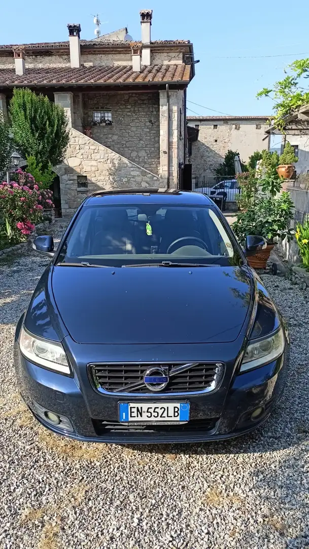 Volvo V50 1.6 d2 R-design 115cv - 1