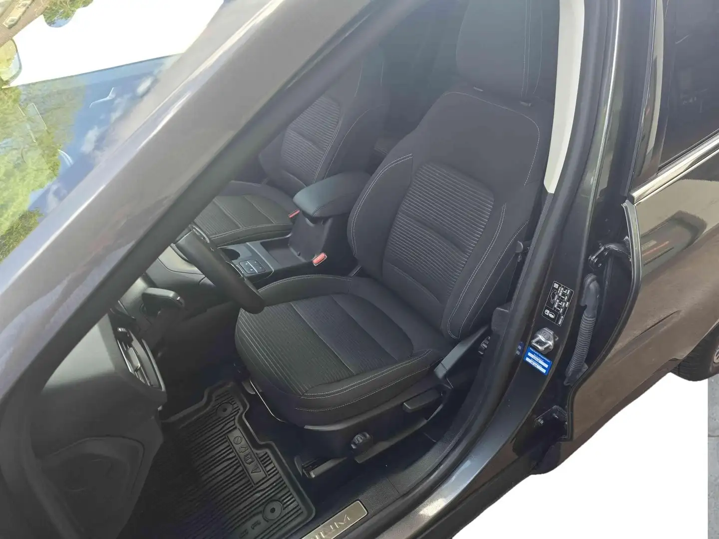 Ford Kuga Plug-In Hybrid Titanium*NAVIGATION*SITZHEIZUNG*KAM Gris - 2