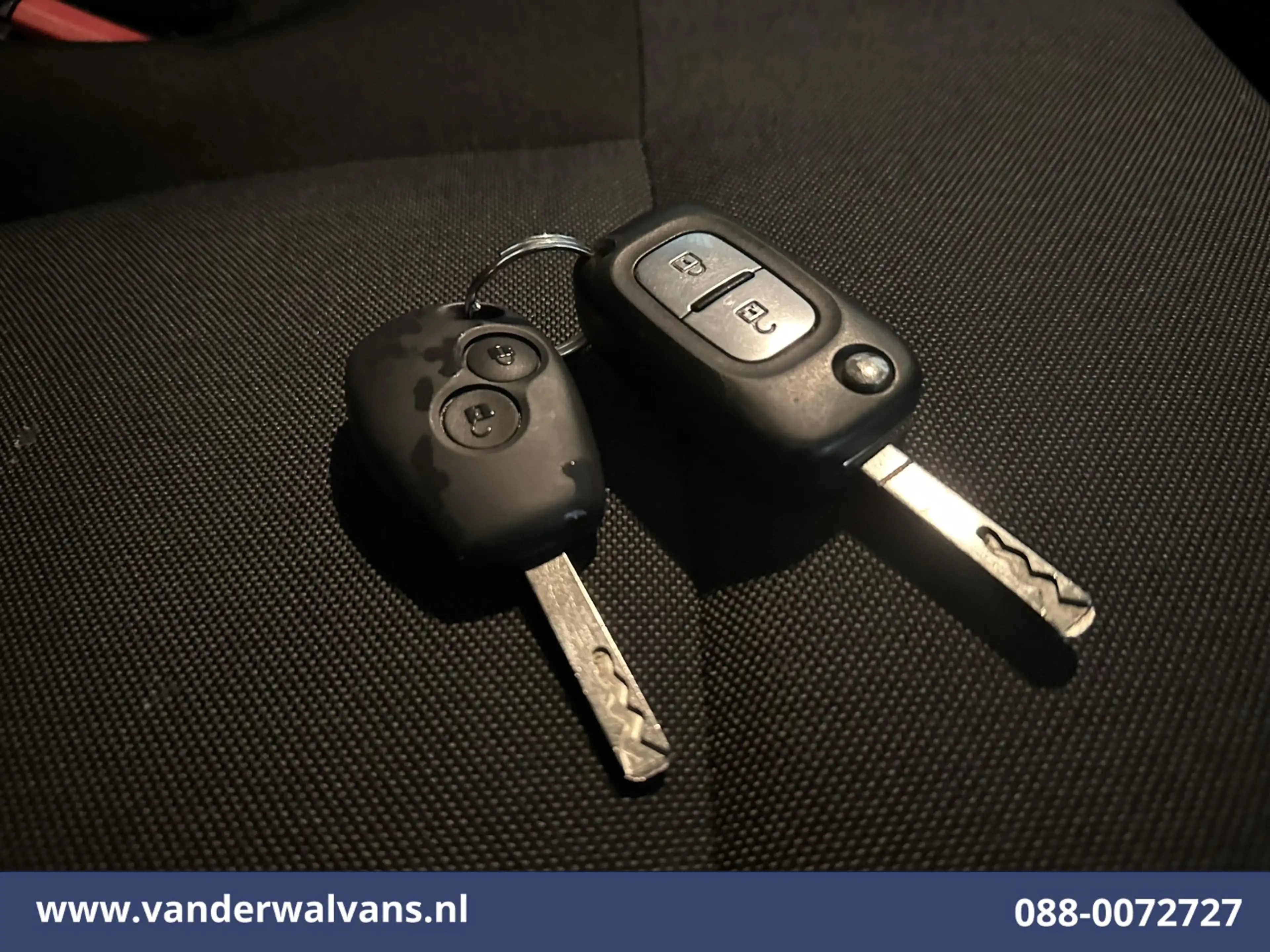 Renault Master 2.3 dCi 136pk L2H2 Euro6 Airco | Navigatie | Camer — photo 20